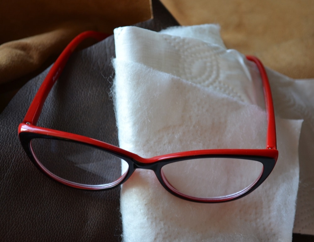 Materials needed for sewing leather glasses cases