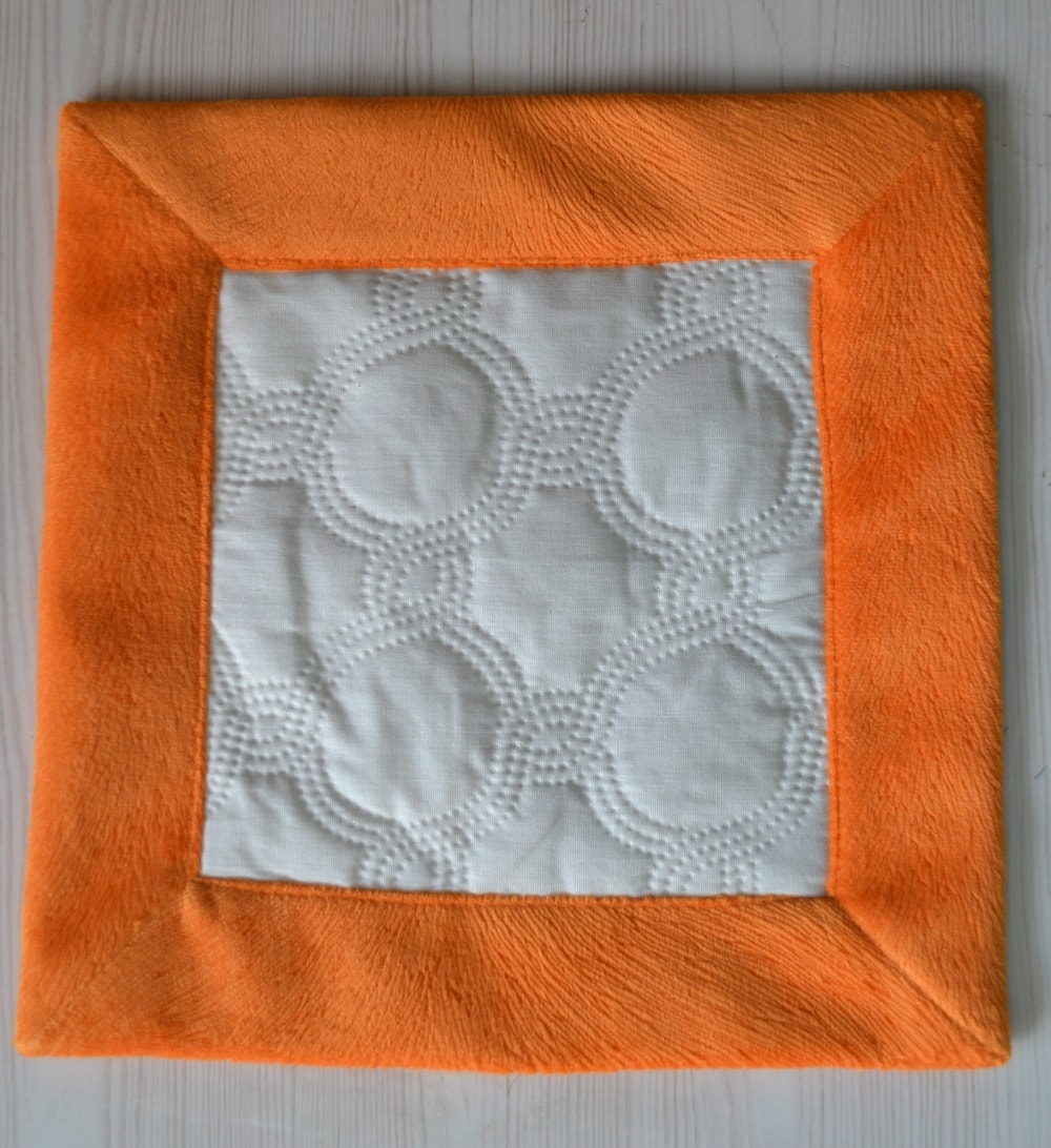 The mitred corners is a well looking hem