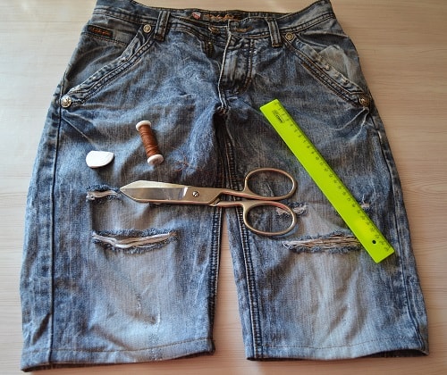 How to cut your old jeans into shorts