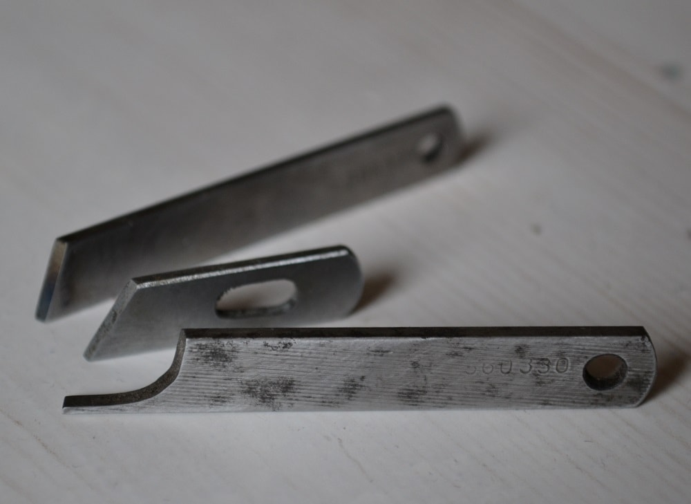 How to sharpen both knives