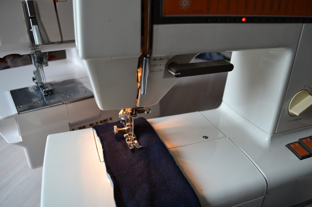 How to Sew Stretch and Knit Fabrics