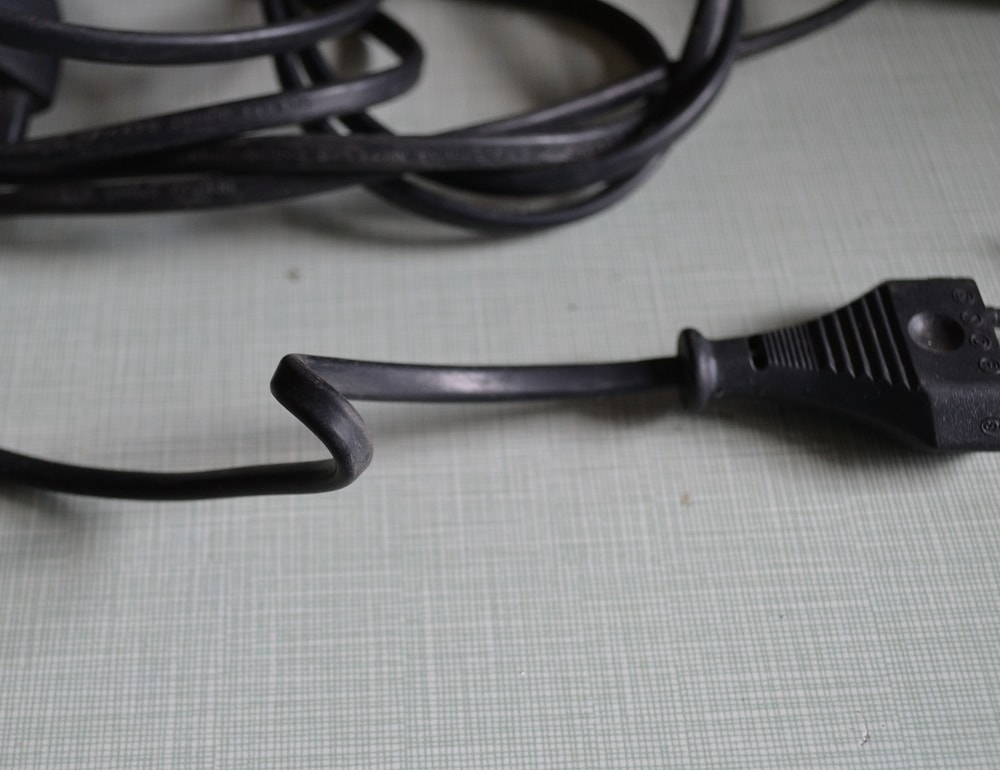 Wiring of sewing machine
