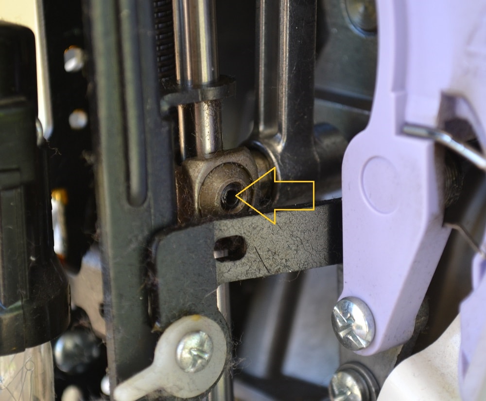 How to adjust the needle and shuttle hook positions